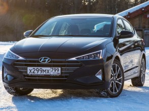 Фотографии модельного ряда Hyundai Elantra